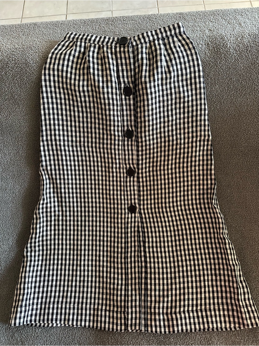 Reformation Gingham Linen Midi Skirt  in EUC Size 0